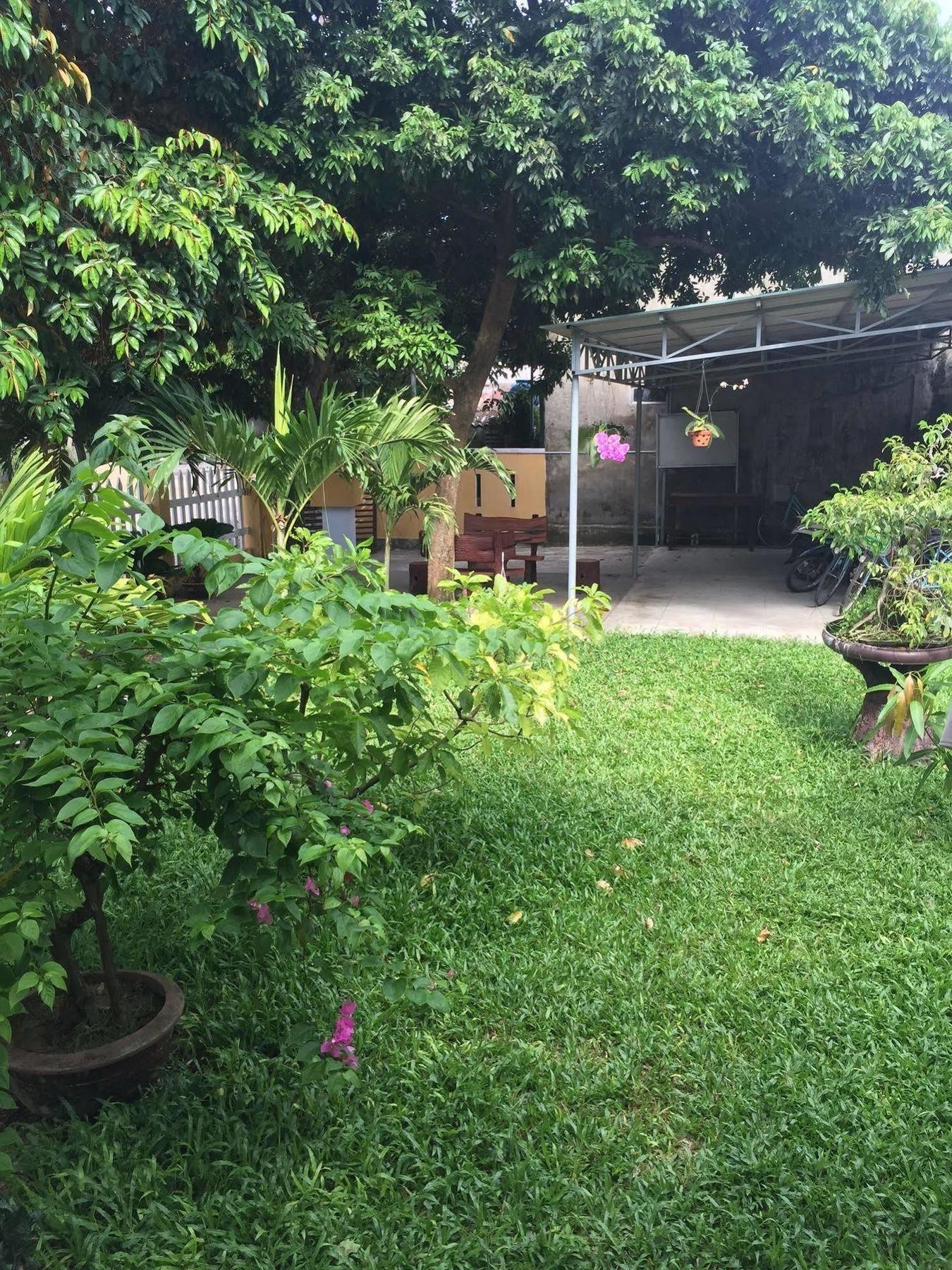 Galaxy Homestay Hoi An Exterior photo